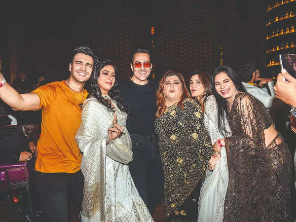 Left: Paras Kalnawat, Rupali Ganguly, Sudhanshu Pandey, Delnaaz Irani