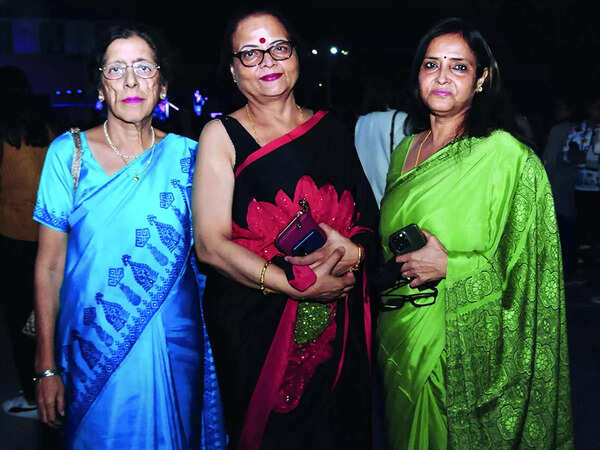 Rabinder, Molly Mukherji and Tanima Shukla