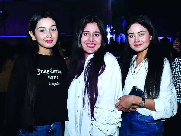 (L-R) Taiba, Umama and Haneew