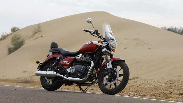 royal enfield super meteor 650 review design