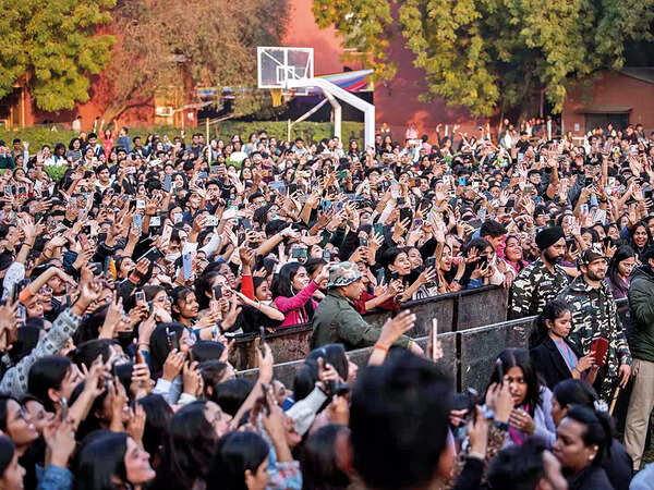 The students grooved to Ankit’s music