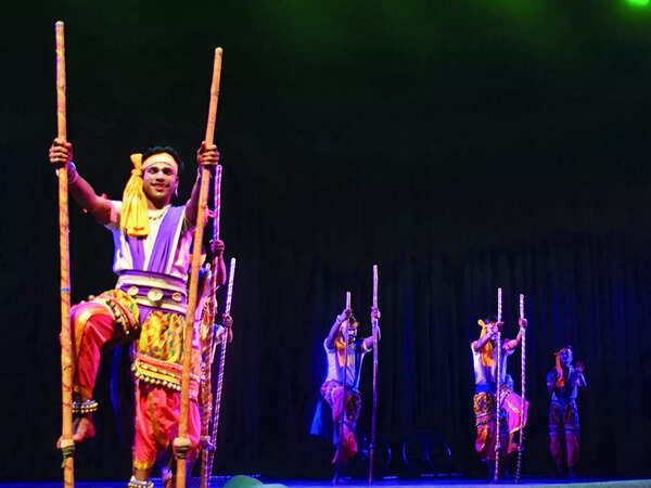 Faruwahi folk performance by Mukesh Kumar and group