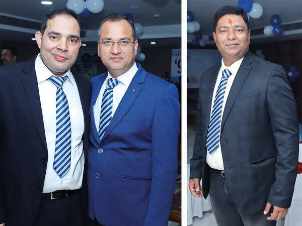 (L) Dr Amlanshu and Pradeep (R) Shard Shankar Rastogi
