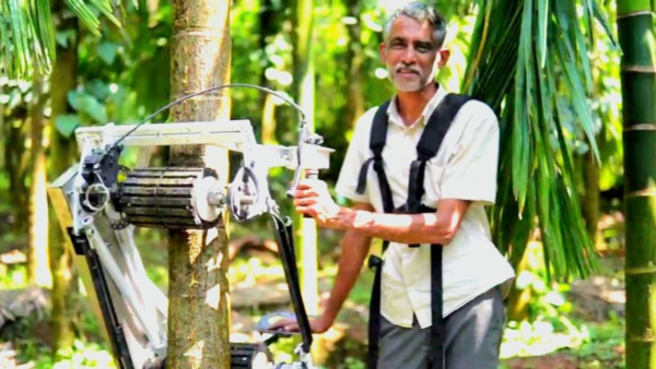 Meet Karnataka farmer who has made tree climbing a cakewalk | Mangaluru News – Times of India