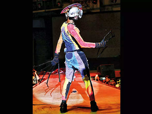 fashionable display