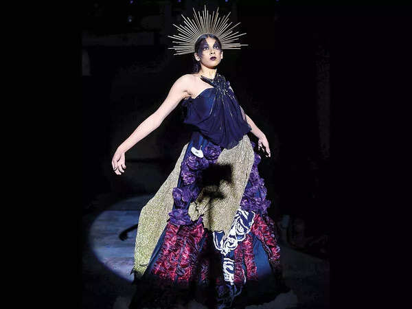 fashion showcase