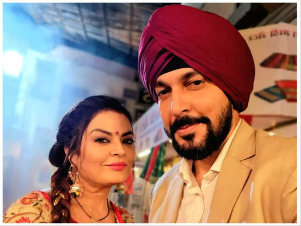 Sheeba Akashdeep and Digvijay Purohit from Naagin 6