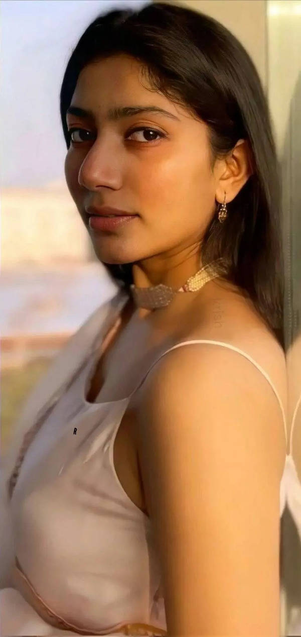 Saipallavi Sex Video Download - Sai Pallavi says she wants to dance with Jr NTR, Allu Arjun and Ram Charan  | Telugu Movie News - Times of India