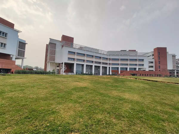 SAU New Campus (1).