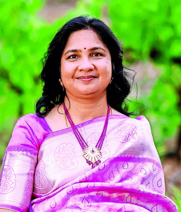 HT19Padmaja Dasari