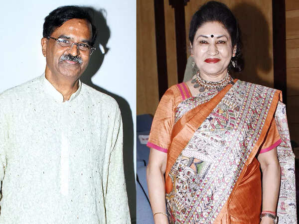 (L) Anuj Varshneya (R) Dr Anita Bhatnagar Jain