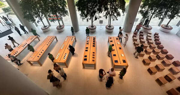 Apple BKC in Mumbai opens for customers this Tuesday - Apple