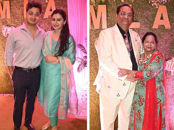 (L) Manas and Ayushi (R) Murari and Rama Agarwal