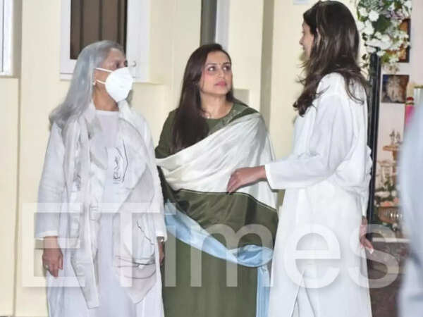 Rani Jaya Bachchan Shweta Bachchan