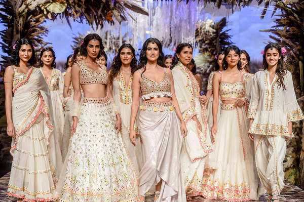 Diana Penty shines as showstopper for Gopi Vaid's bridal lehenga collection