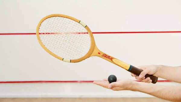 Rackets: Best Tennis Racquets In India For Professionals