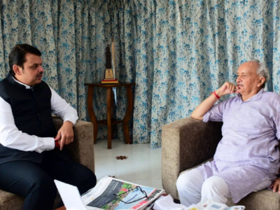 Devendra Fadnavis meets Governor Koshyari, seeks release of funds for farmers, smooth functioning of CM Relief Fund