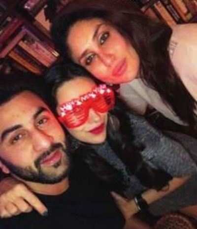 Kareena Kapoor Khan and Saif Ali Khan ring in New Year with friends and family