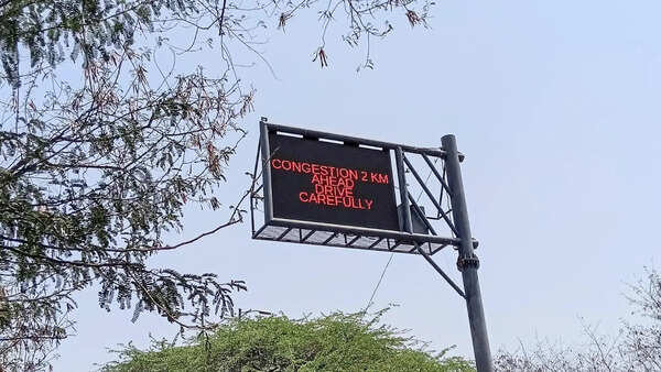 Traffic police upgrades variable message sign boards for real-time traffic alerts