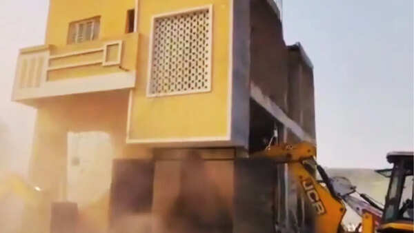 TCS Nashik case: AIMIM corporator’s home and office razed, house where  woman staffer stayed also demolished