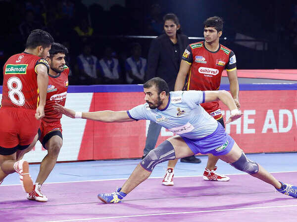 Pro Kabaddi: Bulls prove too good for clueless Thalaivas