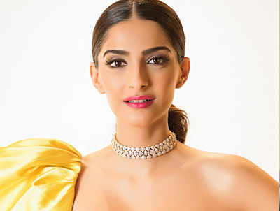 Police call out Sonam Kapoor over ‘stunt’ video; she says it isn’t what it seems