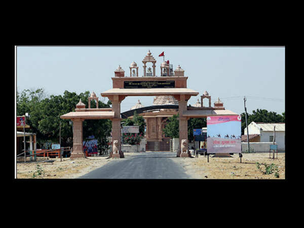 Only water wows the voter in Vav