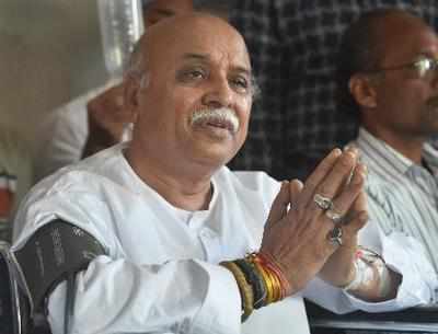 Pravin Togadia hits out at Gujarat crime branch, attacks Prime Minister Narendra Modi