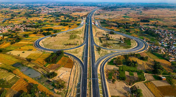 Pay Rs 1,800 toll for single trip on Ganga Exoressway