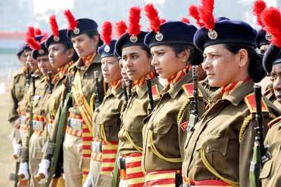 Parrikar proposes an all-women battalion