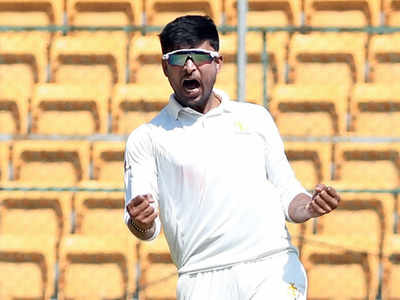 Ranji Trophy: Krishnappa Gowtham snaps up seven wickets as Karnataka seals their place in semifinals