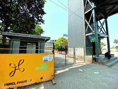 Parking loss at Baiyappanahalli metro station