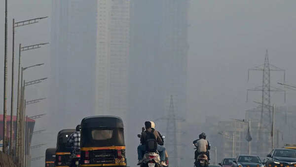 Toxic air trap: India 6th most polluted, Mumbai still breathing beyond Safe limits