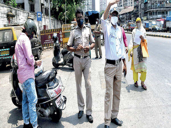 Didn't pay the fine? Mumbai Traffic cops will make you PFH