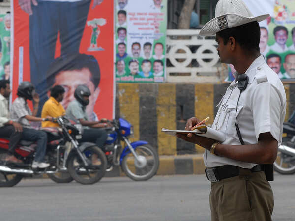 Transport department fines hundreds for traffic violations on expressway