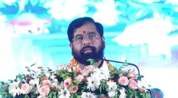 Farmers raise diesel issue during Eknath Shinde’s speech at Latur rally