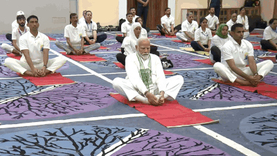 International Yoga Day 2024 Live Updates: 'Rains did not dampen spirit,' PM Modi shares more from Yoga Day pictures