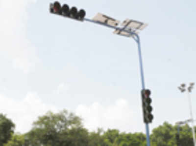 Sensors to take over traffic control in Hyderabad