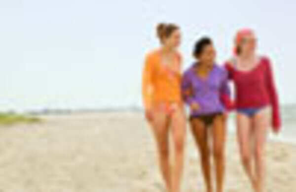 Walking helps lower women's stroke risk