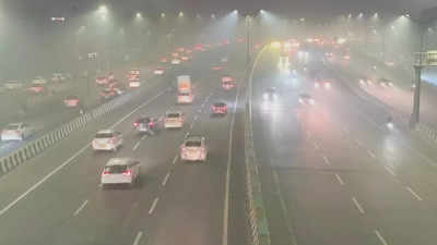 Delhi Weather Live Updates: Zero visibility as dense fog blankets Delhi-NCR; flight services hit