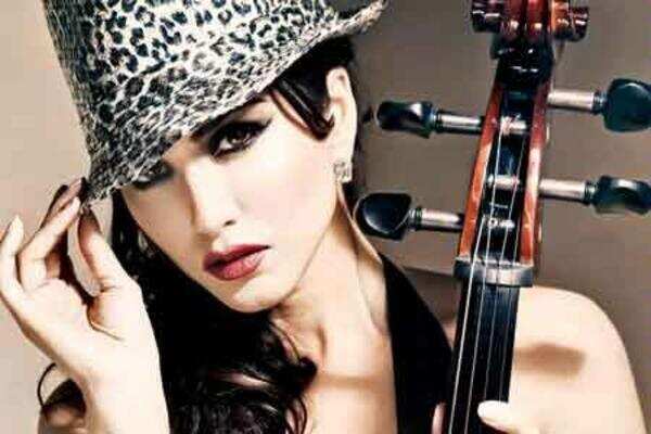 Sunny Leone in Guntur Talkies sequel