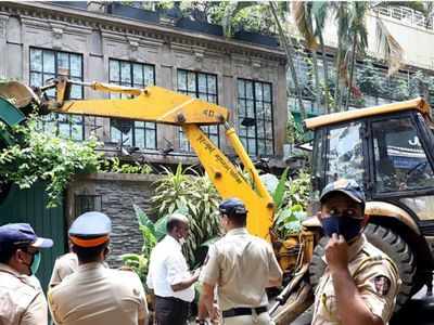 IMPPA president TP Agarwal: There are unauthorised constructions throughout Mumbai, break them as well