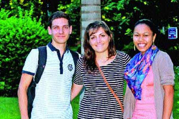 Foreign students in love with Vizag