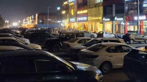 70 drivers challaned for illegal parking