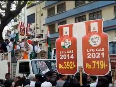 Mumbai Congress protest against LPG, fuel price rise near Nirmala Sitharaman's program venue