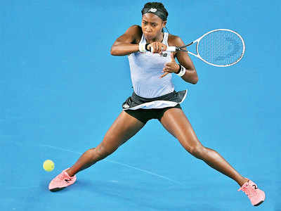 15 year old Coco Gauff stuns Venus Williams in first round