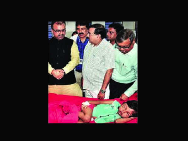 Health minister Mangal Pandey visits Sana