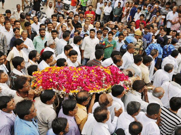 Shwetang Patel funeral peaceful amid tight security
