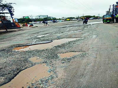 Horamavu Road in shambles