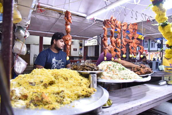 No panic yet, but restaurants not counting their chickens